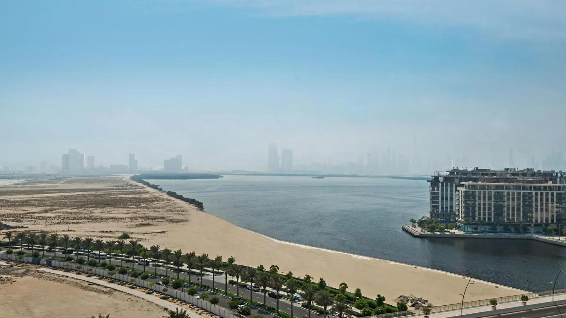 Luxury Getaway Apartment At Dubai Creek Harbour - By Dustay
