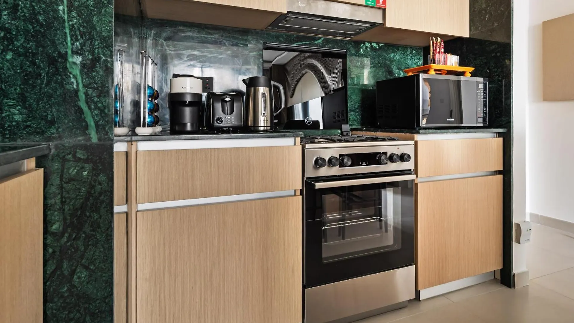 Luxury Getaway Apartment At Dubai Creek Harbour - By Dustay